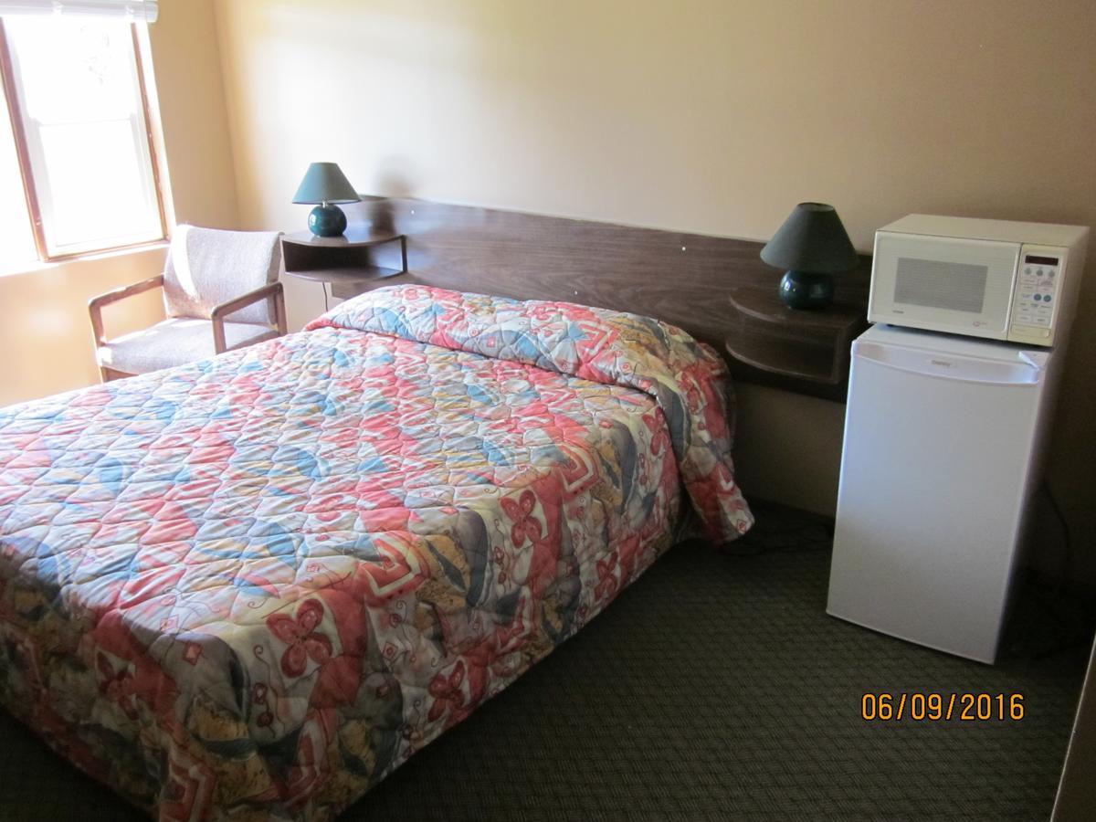 Valleyview Motel Williams Lake Luaran gambar